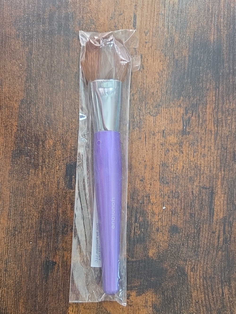 Younique Beachfront Large Brush
